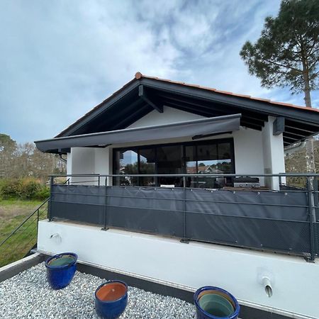 Ferienwohnung Samui - Equipe Borne De Recharge - Powering Station Electric Car Capbreton Exterior foto